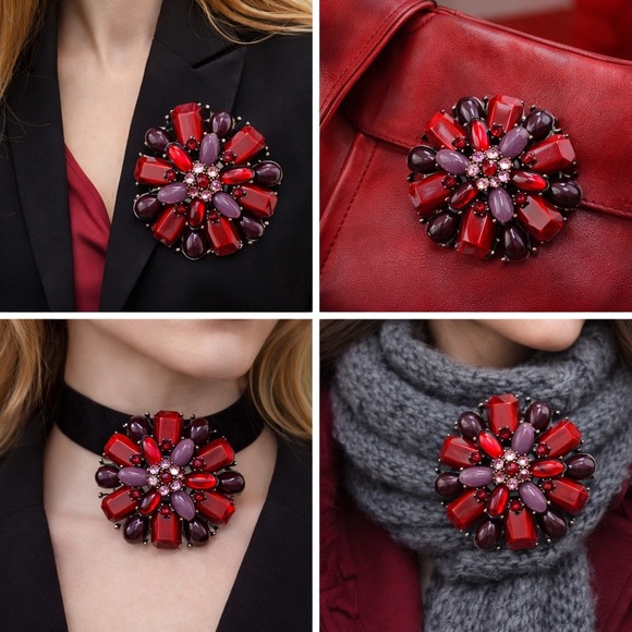 Regency Multicolor Mauve Red stones embellished copper-tone floral pin brooch - Picture 2 of 10